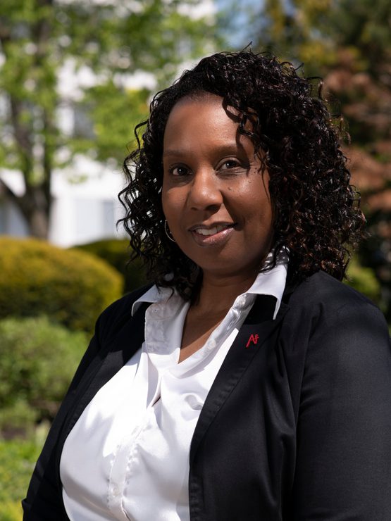 Beverly Thomas
