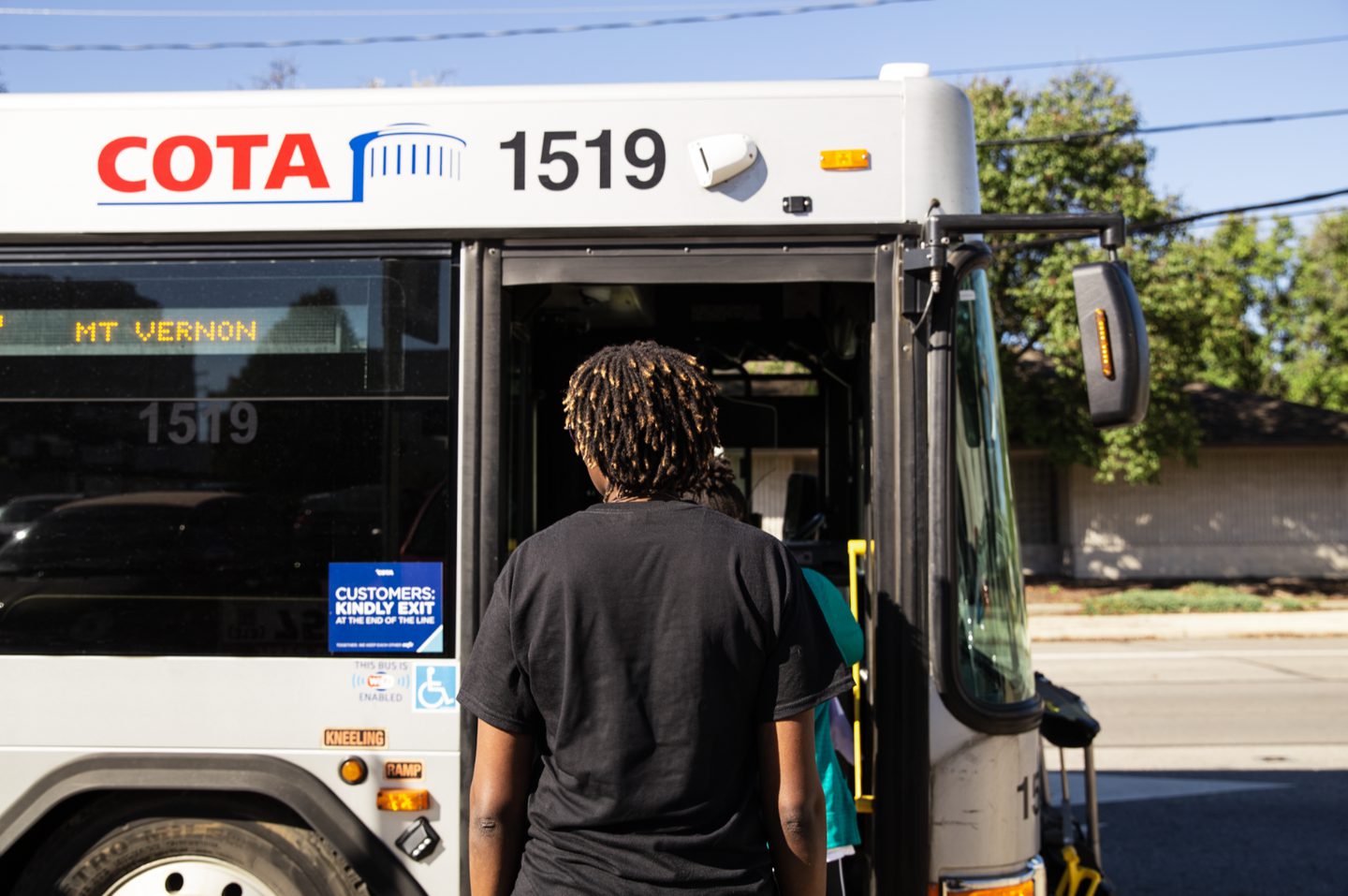 media-gallery-columbus-student-boarding-cota-bus