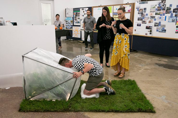 chroma-face-bag-card-group-240314