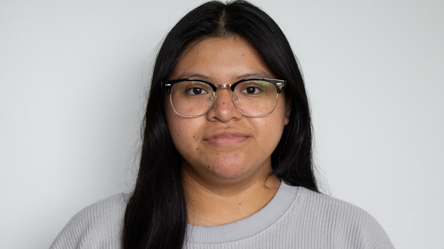 Maria Mendoza headshot